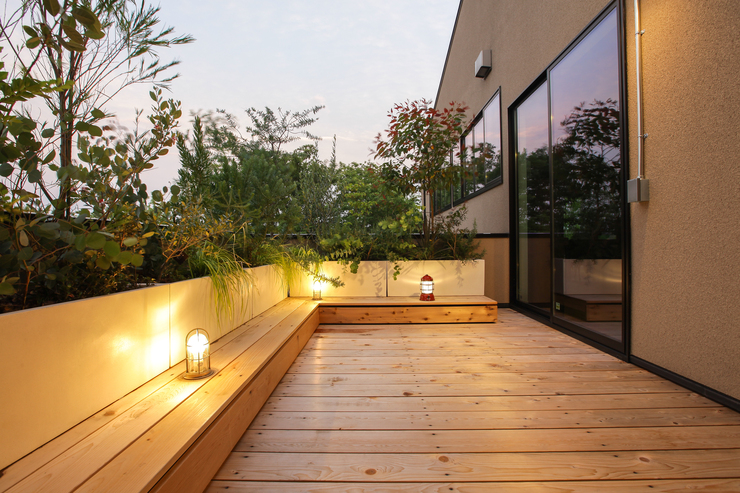 Second living terrace surrounded by plants
